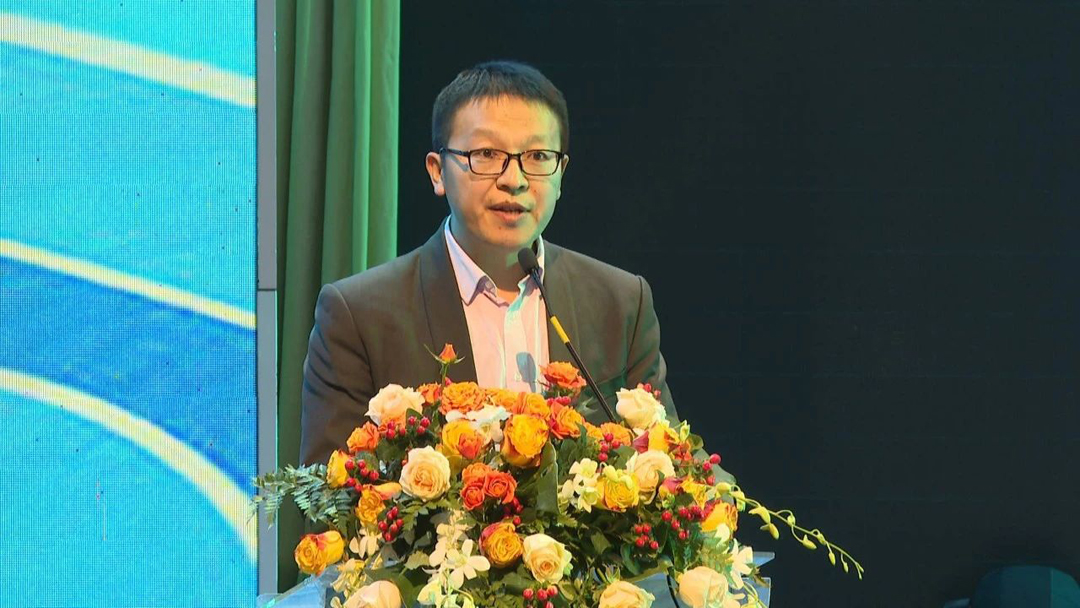 探讨翡翠珠宝玉器产业发展新方向——2020中国珠宝玉石首饰行业协会翡翠文化产业发展年会盛大启幕 (10).jpg