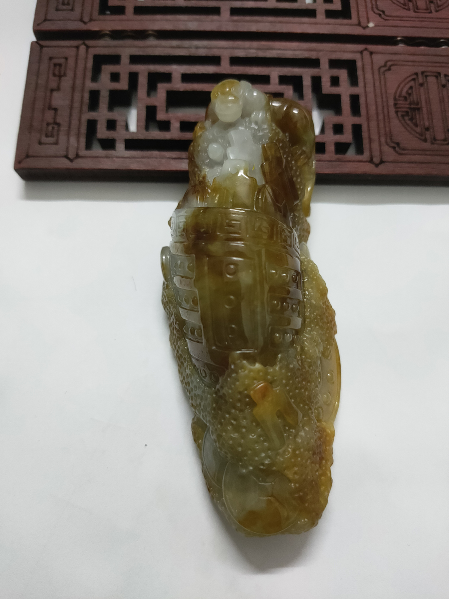 a8881226005 - 新时代玉雕大师网-玉雕师名录