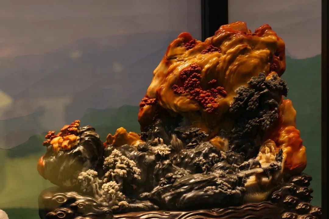 阿拉善玛瑙雕刻火焰山图片