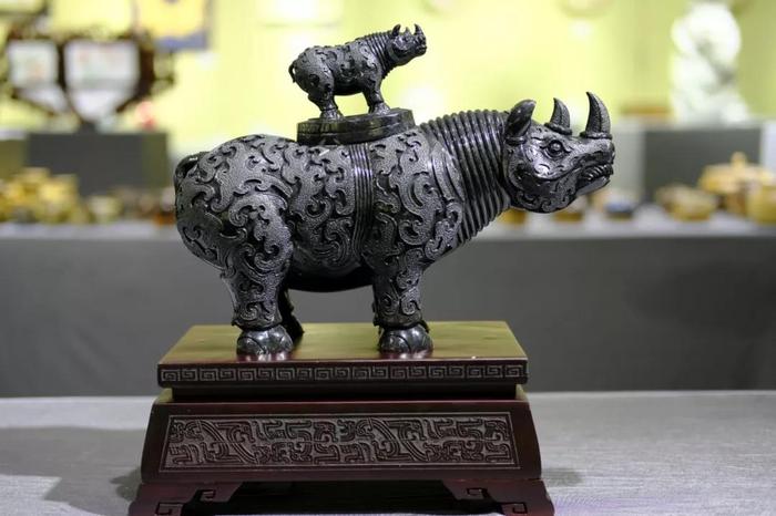 付俊玉《犀牛尊》.jpg